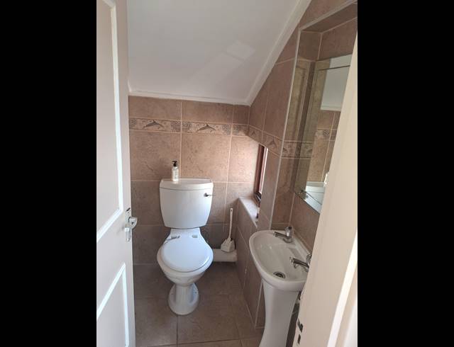 3 BEDROOM DUPLEX FOR SALE IN UVONGO BEACH
